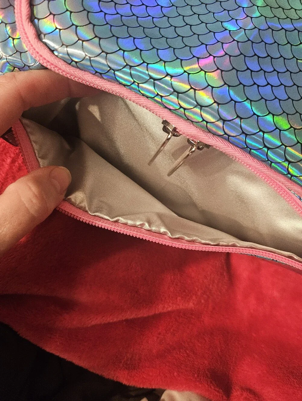 Wildkin Toiletry Bag – Spacious & Durable Mermaid Scale Shiny Nwt